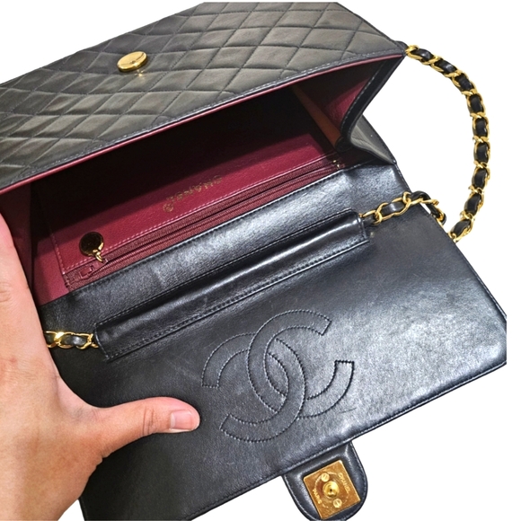 CHANEL LAMBSKIN 24K GOLD Black Quilted Single flap Shoulder bag - Picture 5 of 14